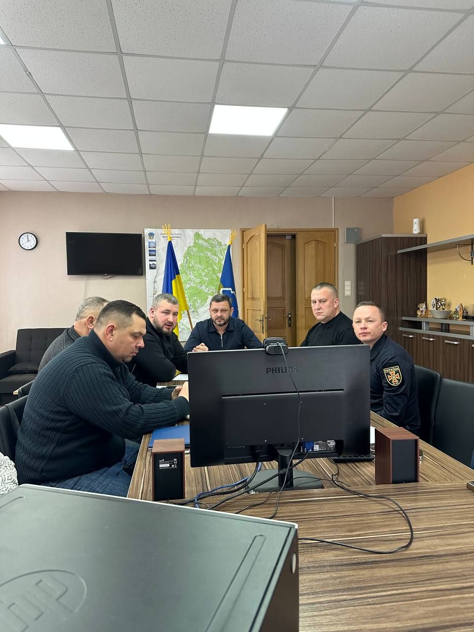 Онлайн-нарада з головами громад району щодо забезпечення готовності до роботи в умовах надзвичайних ситуацій