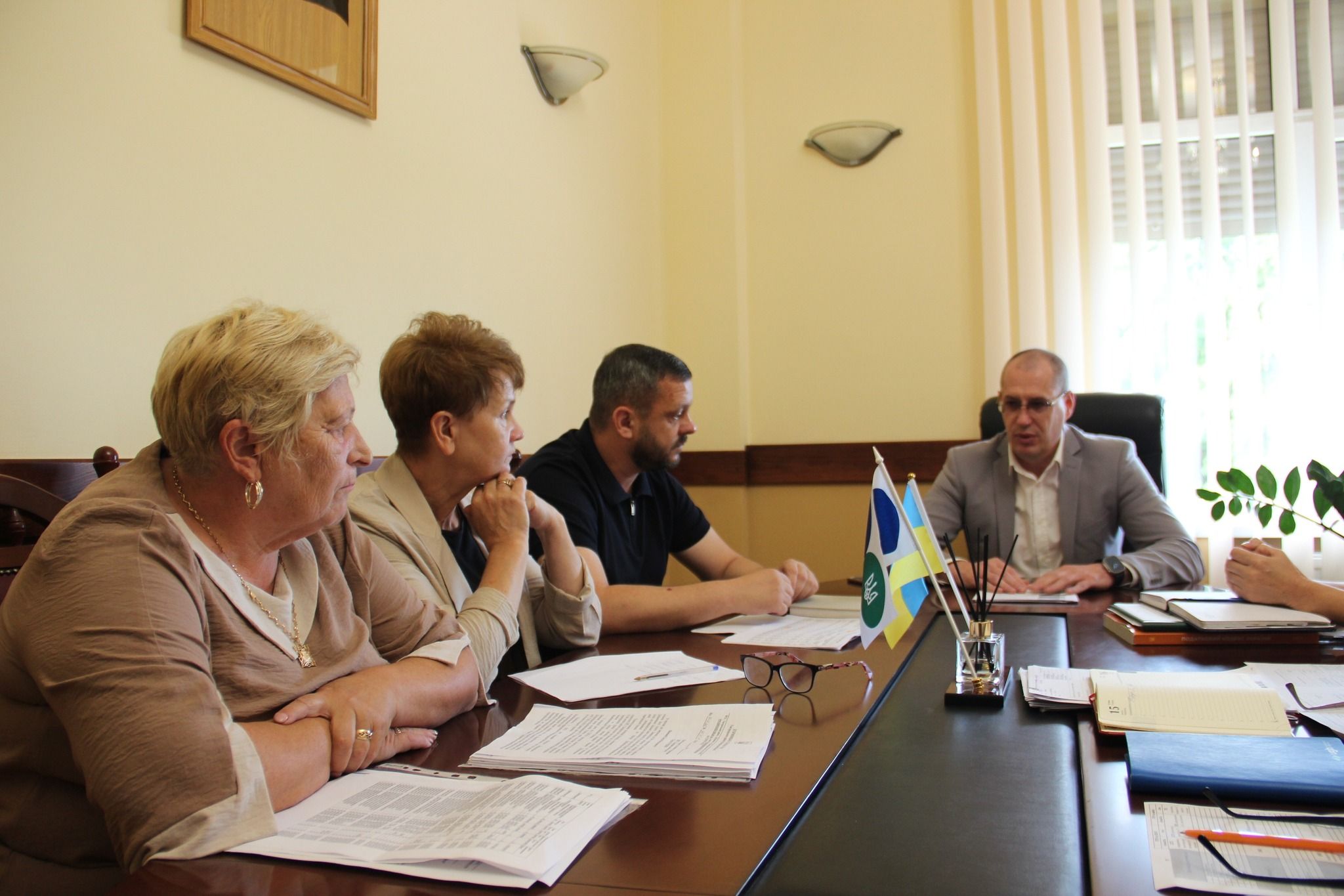 Обговорено резерви наповнення місцевих бюджетів громад Ужгородщини з податківцями Закарпаття